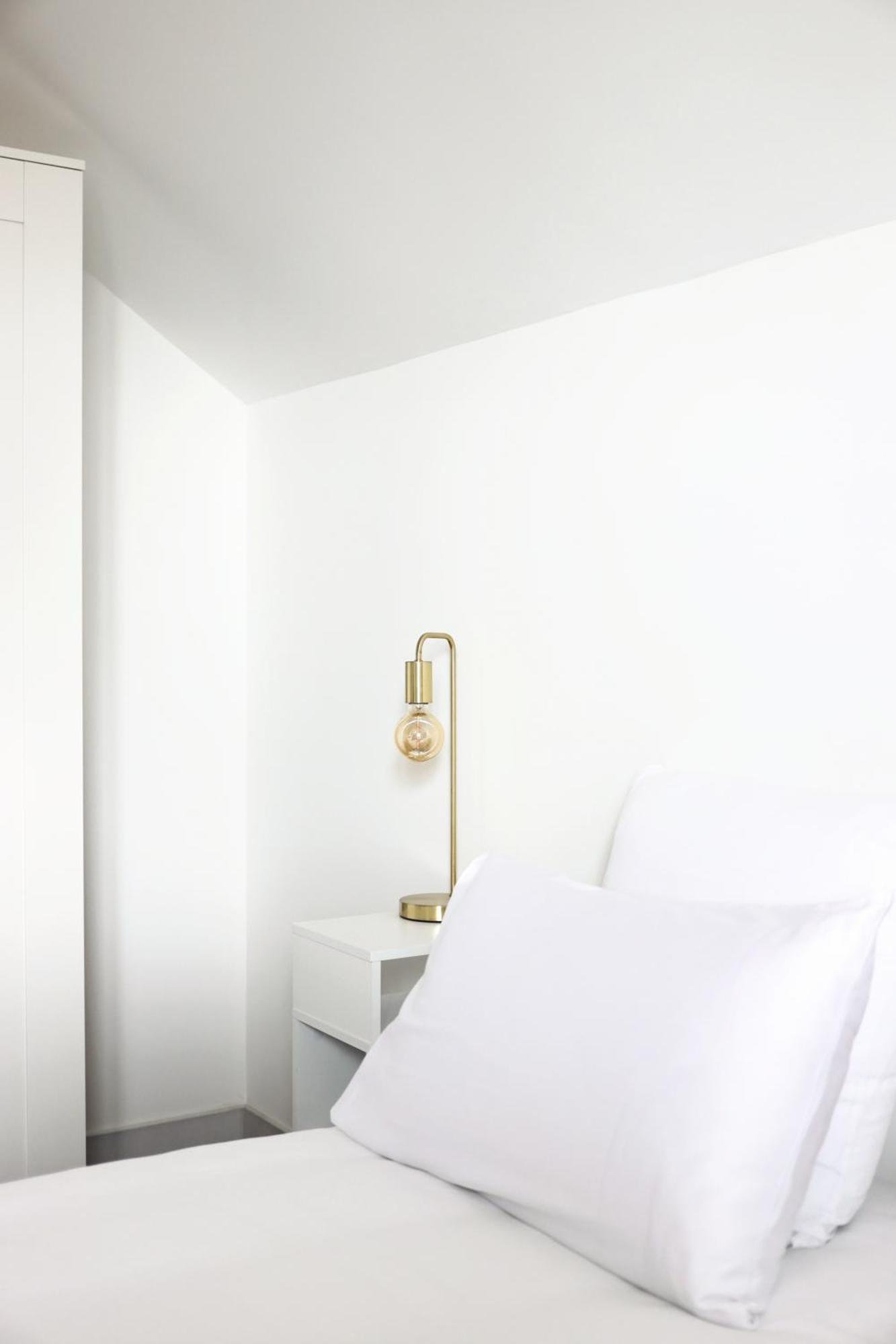L'Equinoxe - Parking Prive - Zapart'Hotels Malesherbes Extérieur photo