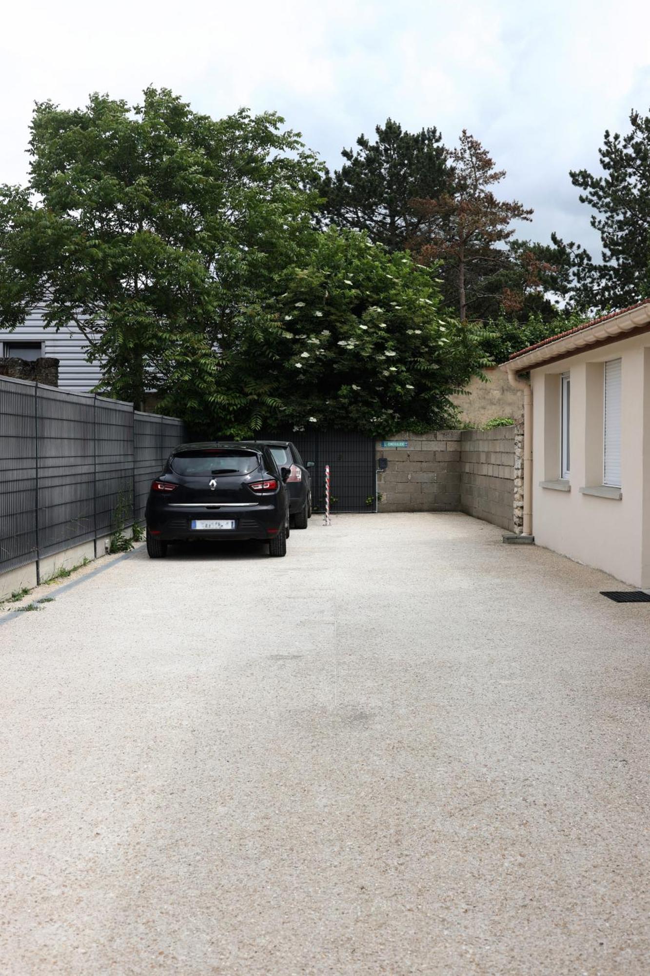 L'Equinoxe - Parking Prive - Zapart'Hotels Malesherbes Extérieur photo